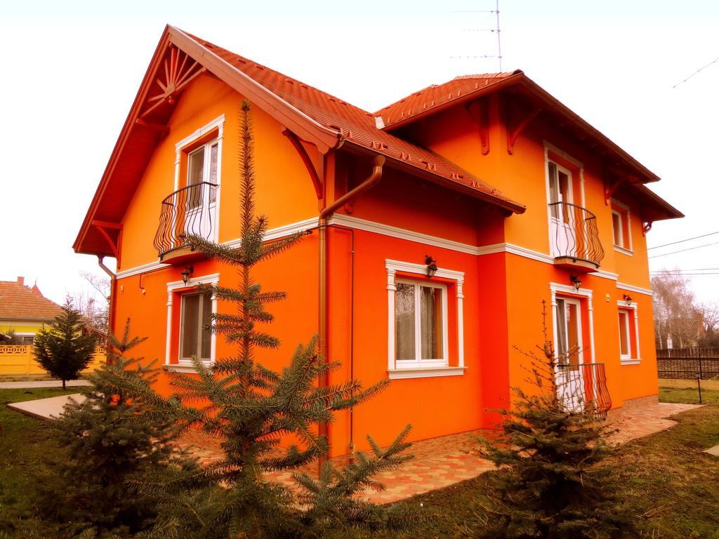 Horváth Vendégház Oroshaza Ngoại thất bức ảnh
